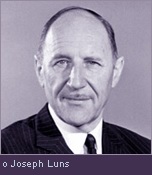 Oud NAVO-topman Joseph Luns