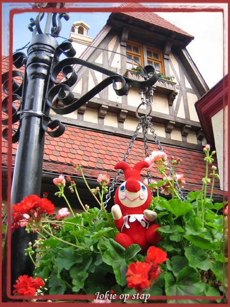 Jokie op stap in Epcot -|- Foto: Jorn van de Wetering © het WWCW 2005