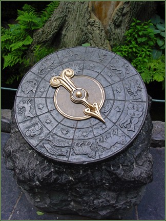Astrologische wijzer van de Trollenkoning -|- Foto: Friso Geerlings  het WWCW 2005